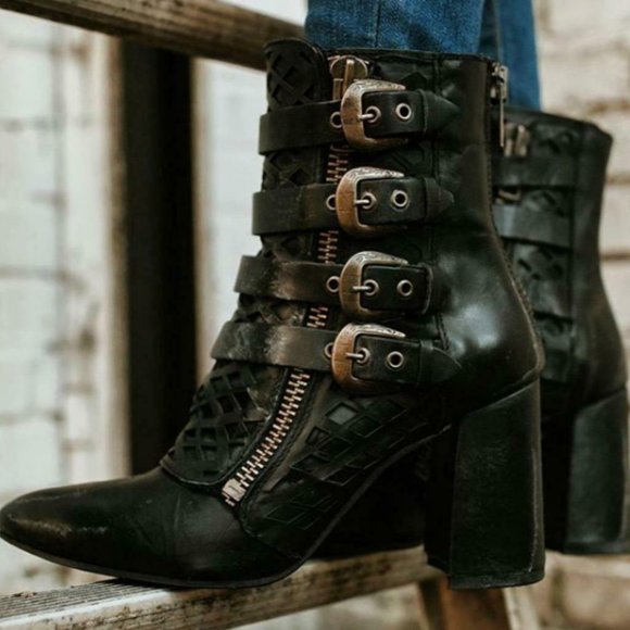 EXCELLENT FREEBIRD BY STEVEN JULIA BLACK BOOTIES - Picture 2 of 12